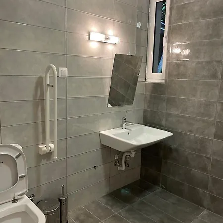 Di Gioia- πρώην Chanel *