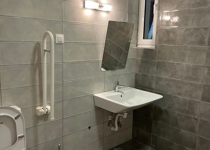 Di Gioia- πρώην Chanel *