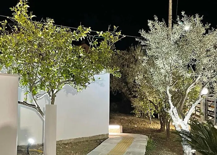 Di Gioia- πρώην Chanel Marathos (Thessaly)